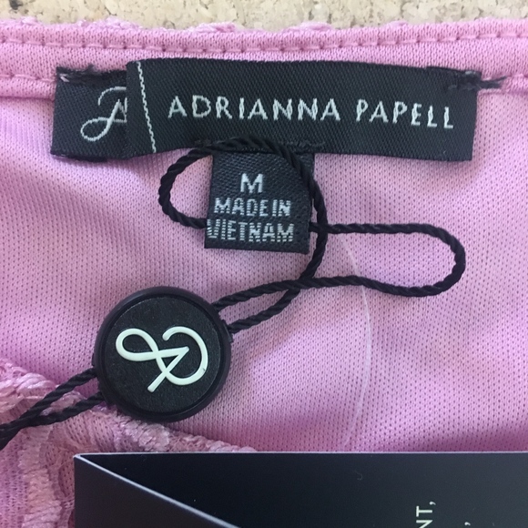 NWT! ADRIANNA PAPELL ROSEY RUFFLE SLV LACE TOP MED - Picture 8 of 8